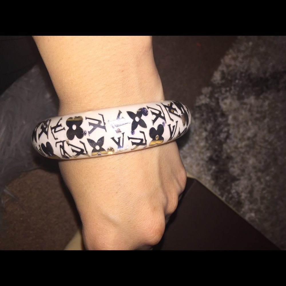 Louis vuitton bracelet